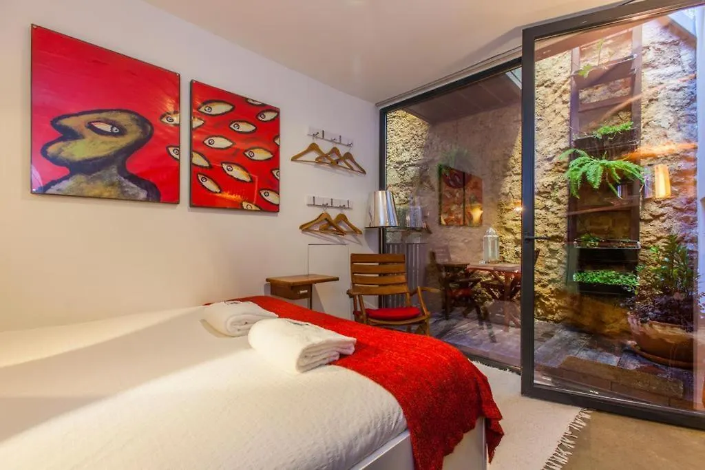 Lejlighed Old Stables Chiado - 1 Bedroom In The Green Heart Of Lisboa Portugal