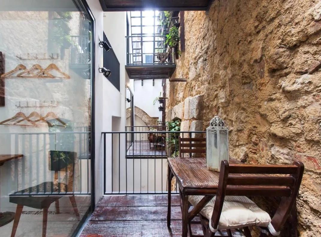 Old Stables Chiado - 1 Bedroom In The Green Heart Of Lisboa 0*,
