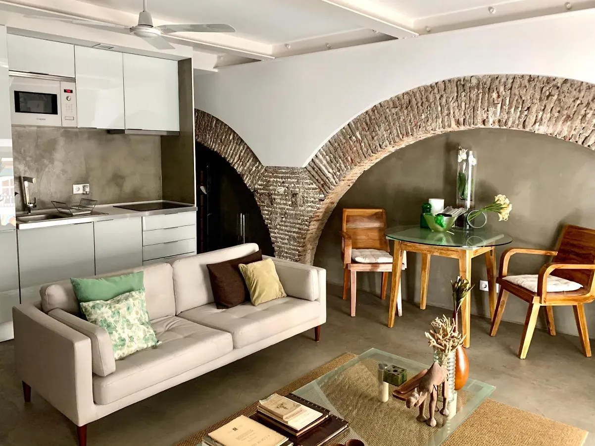 Old Stables Chiado - 1 Bedroom In The Green Heart Of Lisboa 0*,  البرتغال