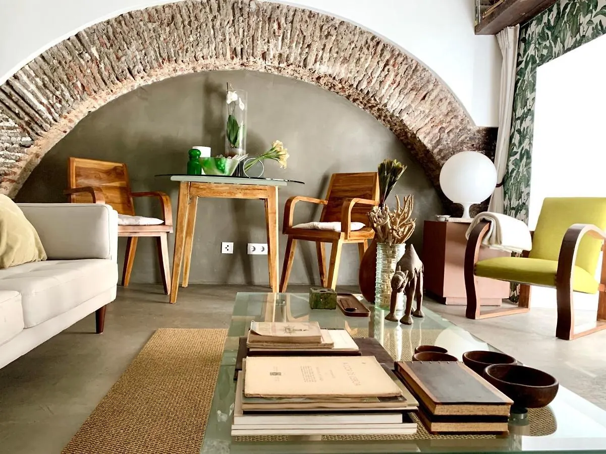 Old Stables Chiado - 1 Bedroom In The Green Heart Of Lisboa 0*,  Portugal